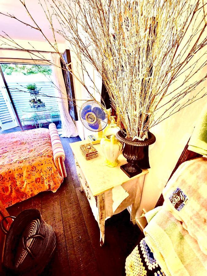 Glamping In Luxury At Little Lytelton Boatique House Apartment Lyttelton Ngoại thất bức ảnh